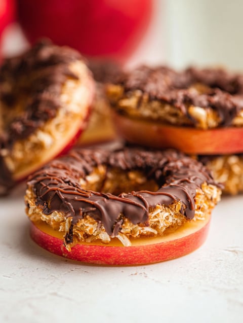 Ein Schoko überzogener Apfel Samoa.